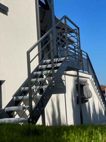 escaliers 2 20220210 2021608290