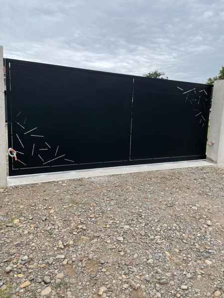 52fdd2f2-2f71-433b-9b94-3821349e18e5-2